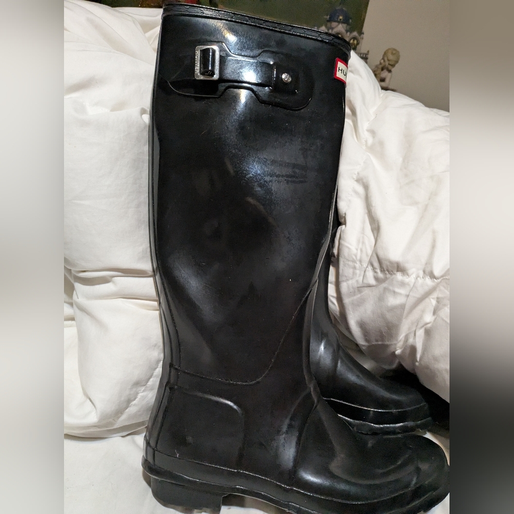 Hunter Tall Black Gloss Rain Boots Size 10 Womens